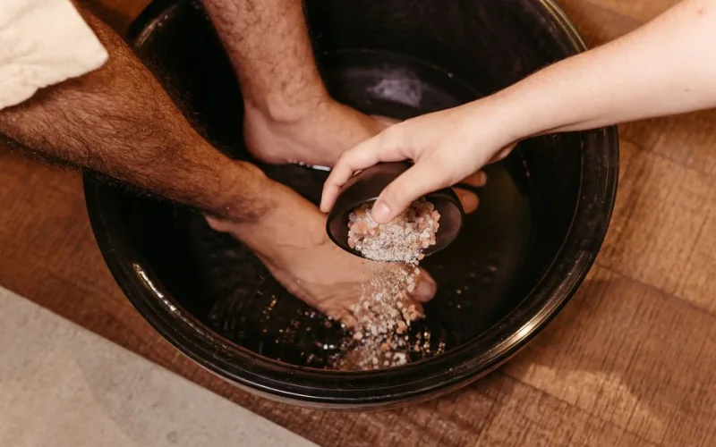 온찜질과 냉찜질, 언제 무엇을 — 48시간으로 갈리는 기준